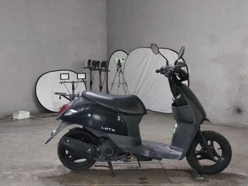 Suzuki LET S