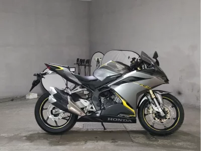 Honda CBR250RR