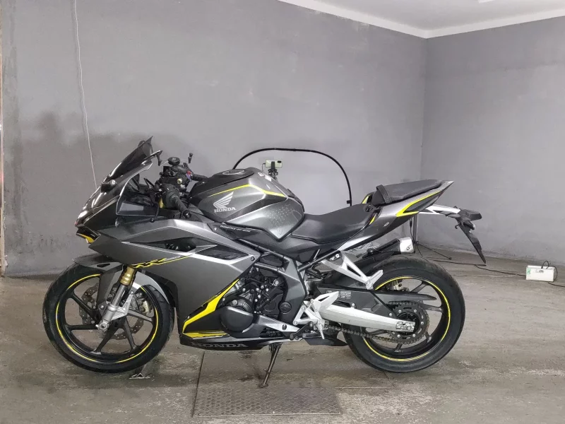 Honda CBR250RR