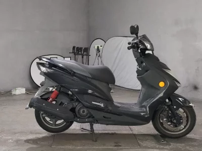 Yamaha CYGNUS125XSR