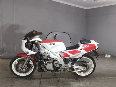 Yamaha TZR250-1