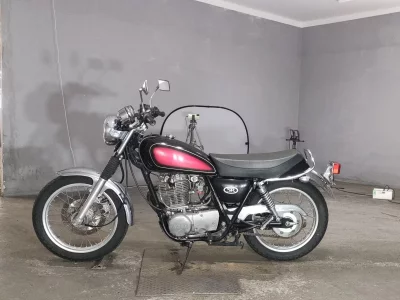 Yamaha SR400-1