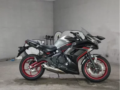 Kawasaki NINJA400