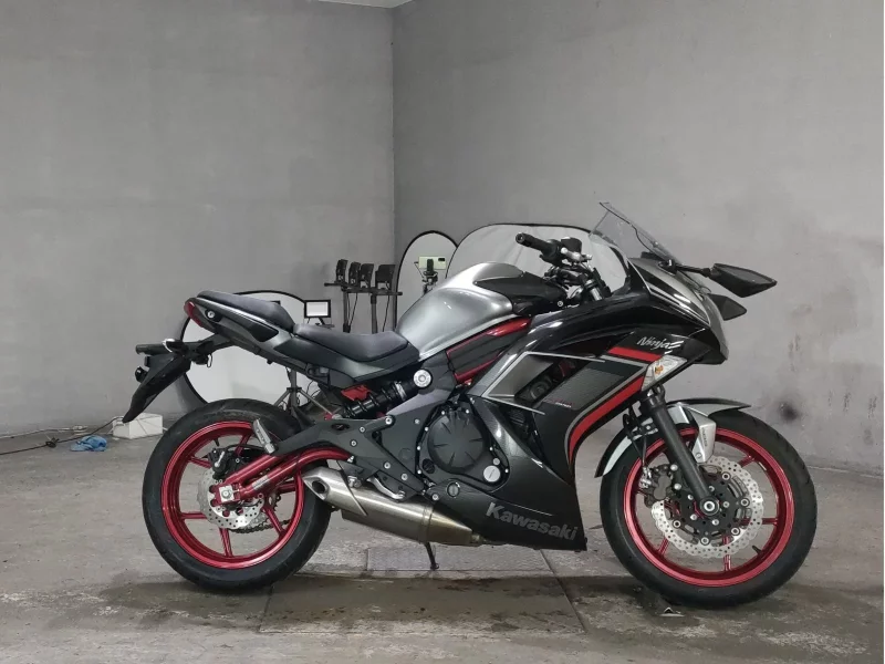 Kawasaki NINJA400