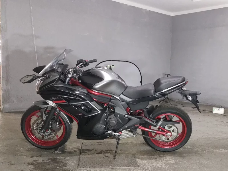Kawasaki NINJA400