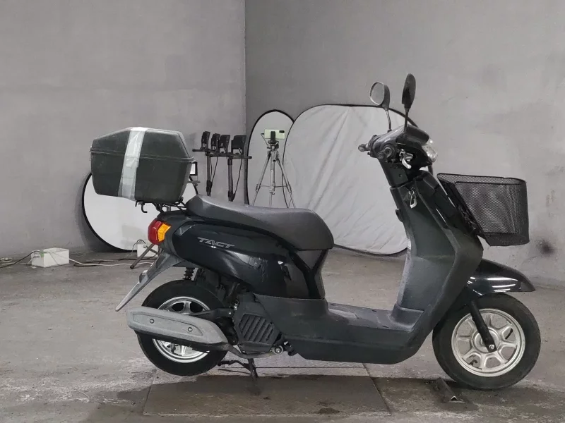 Honda TACT BASIC