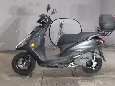 Yamaha AXIS Z