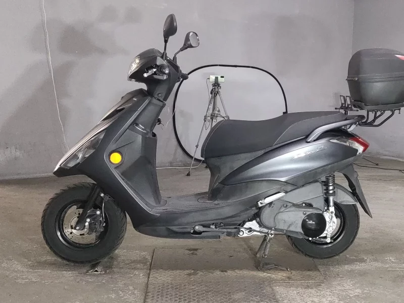 Yamaha AXIS Z