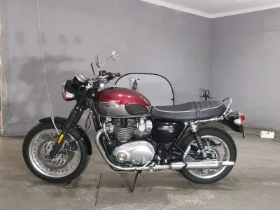 Triumph TRIUMPH T120 BONNEVILLE