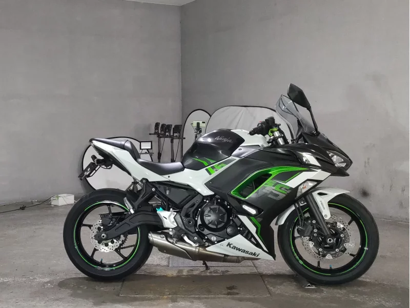 Kawasaki NINJA650