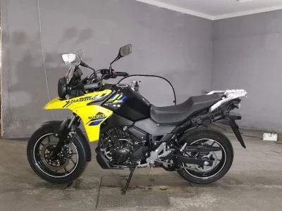 Suzuki V STROM 250