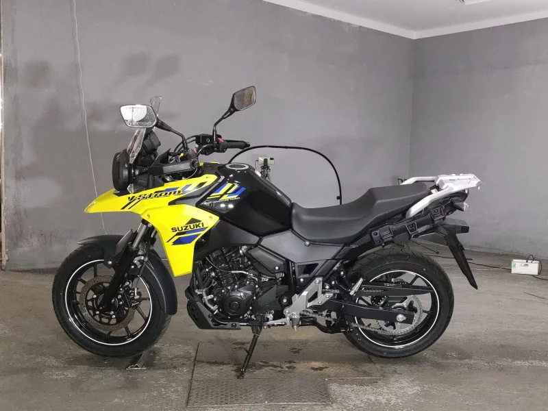 Suzuki V STROM 250