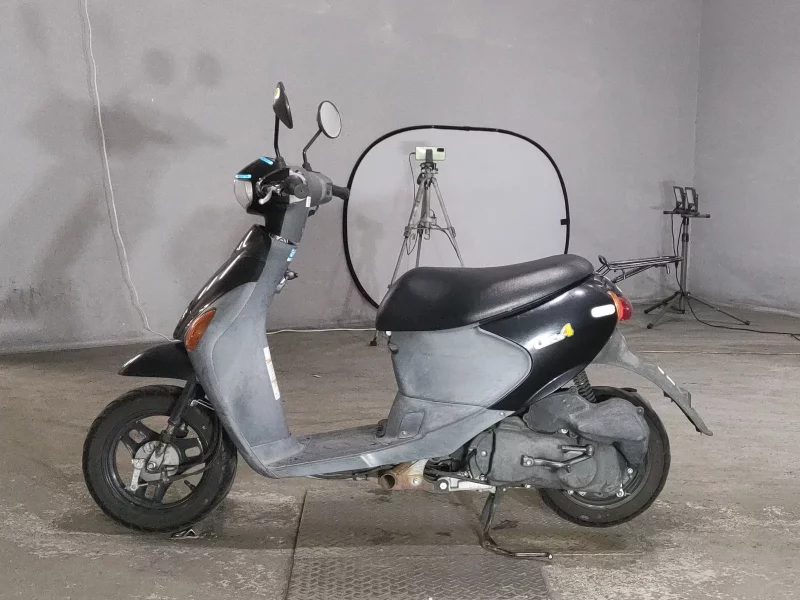 Suzuki LET S4