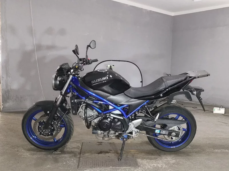 Suzuki SV650