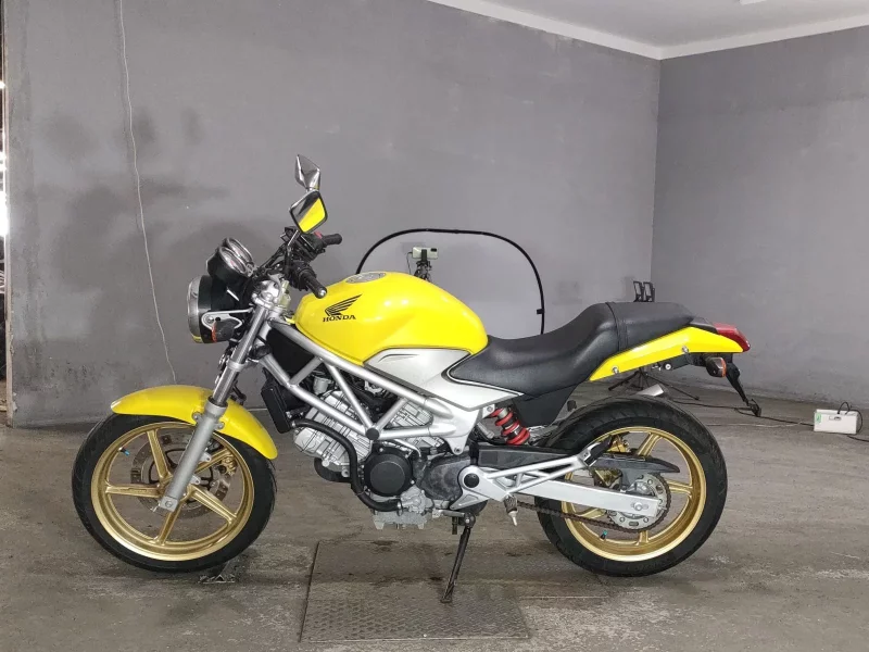 Honda VTR250