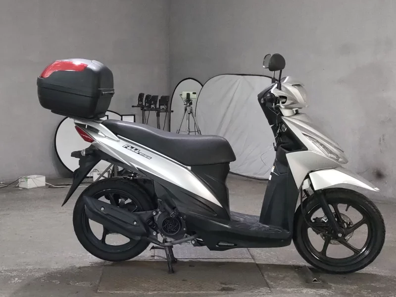 Suzuki ADDRESS V110