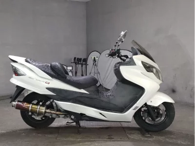 Suzuki SKYWAVE 250M