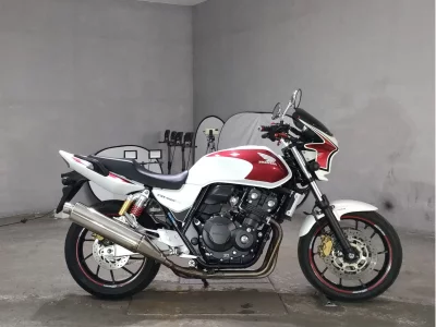 Honda CB400SFV-4