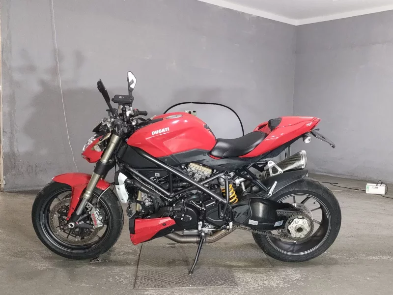 Ducati DUCATI STREET FIGHTER 1100