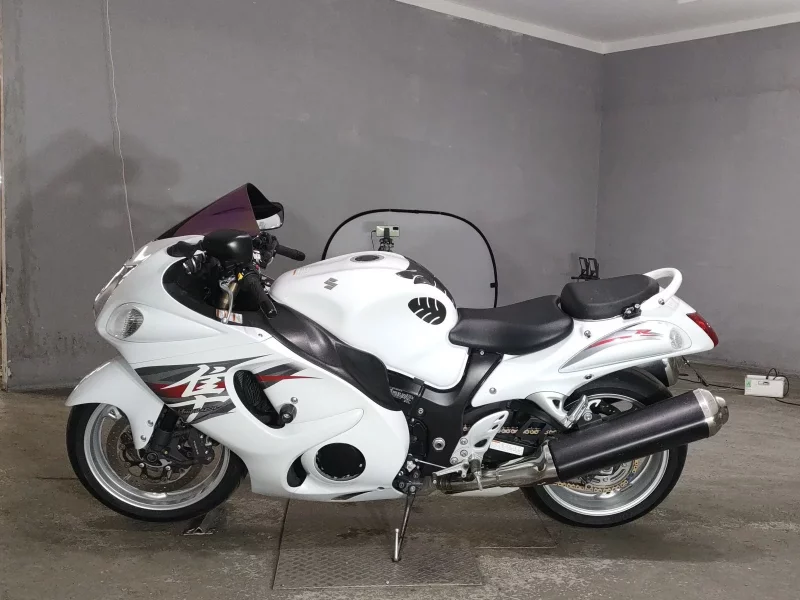 Suzuki GSX1300R HAYABUSA