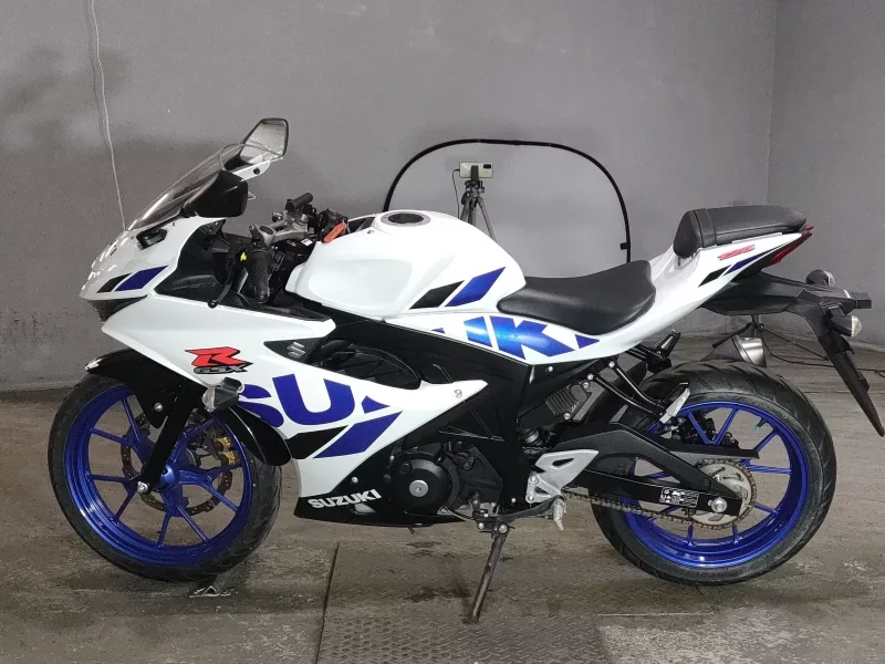 Suzuki GSX-R125