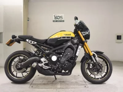 Yamaha XSR900