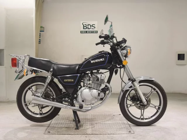 Suzuki GN125H