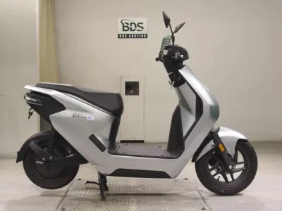 Honda EM1E: