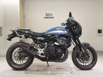 Kawasaki Z900RSKAFE