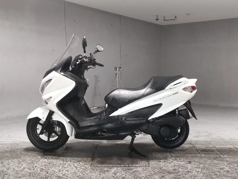 Suzuki BURGMAN200