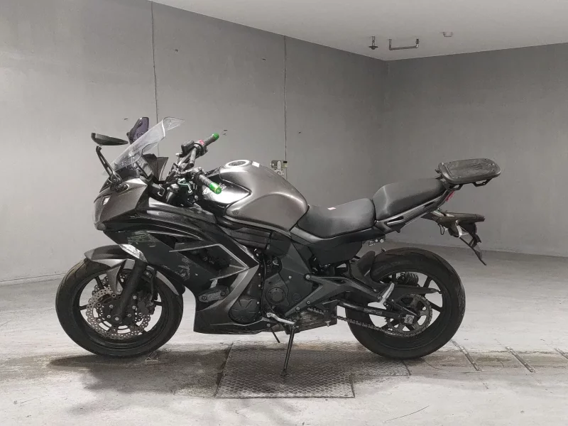 Kawasaki NINJA400