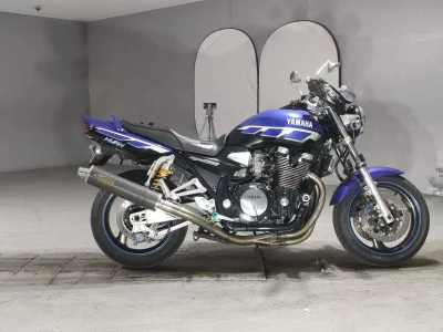 Yamaha XJR1300