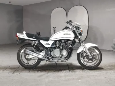 Kawasaki ZEPHYR750