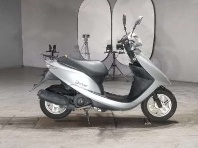 Honda DIO