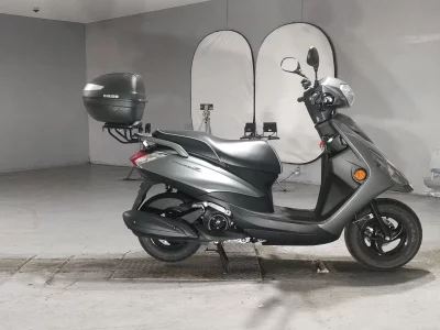 Yamaha AXIS Z