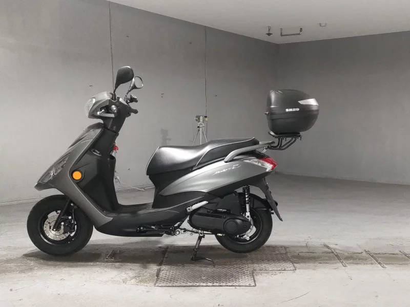 Yamaha AXIS Z
