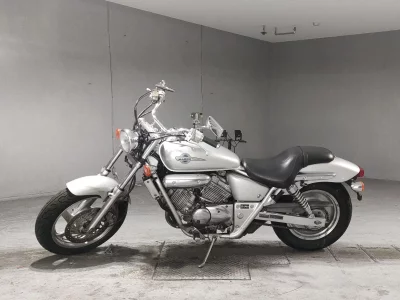 Honda MAGNA 250