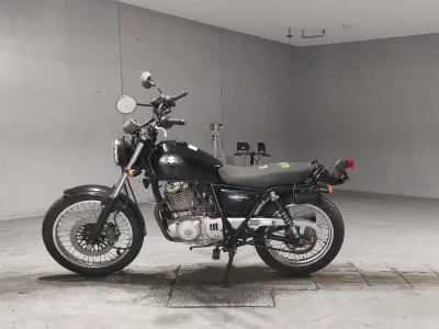 Suzuki GLASS TRACKER BIG BOY