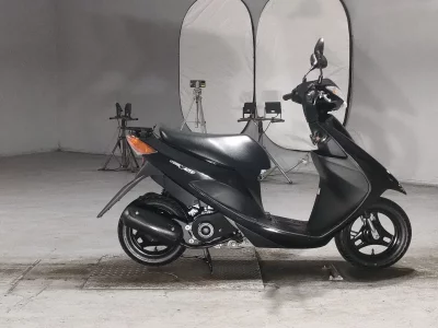 Suzuki ADDRESS V50