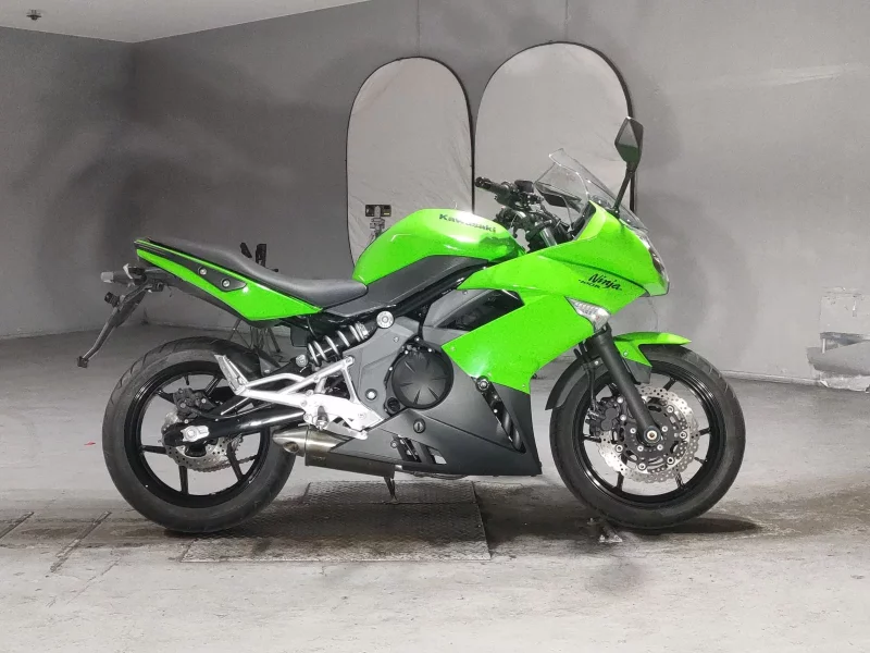 Kawasaki NINJA400R
