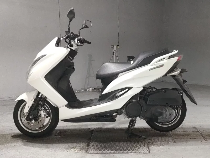 Yamaha MAJESTY 155S