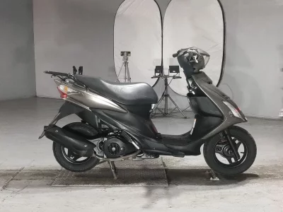 Suzuki ADDRESS V125
