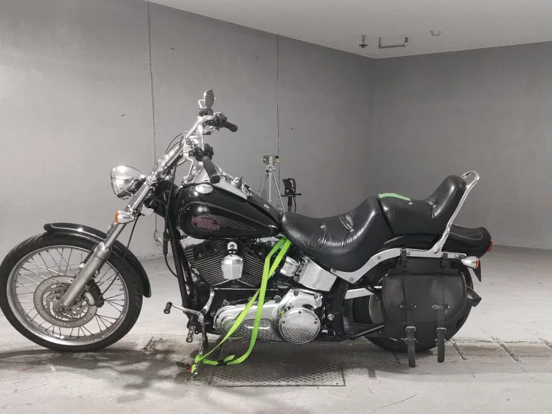 Harley-Davidson HARLEY FXSTC1580