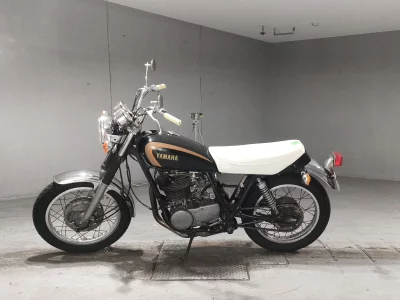 Yamaha SR500-1