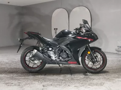 Yamaha YZF-R25