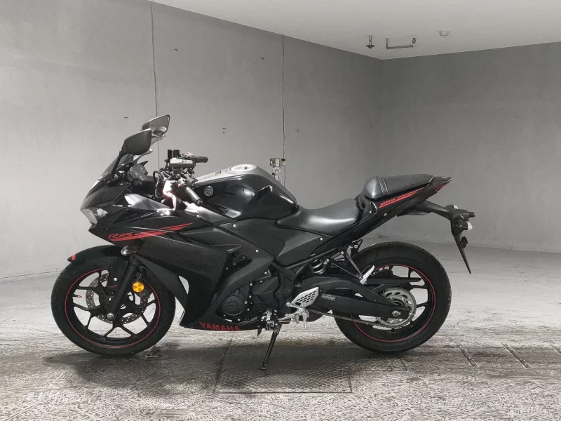 Yamaha YZF-R25