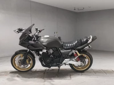 Honda CB400SFV-3 BOLDOR