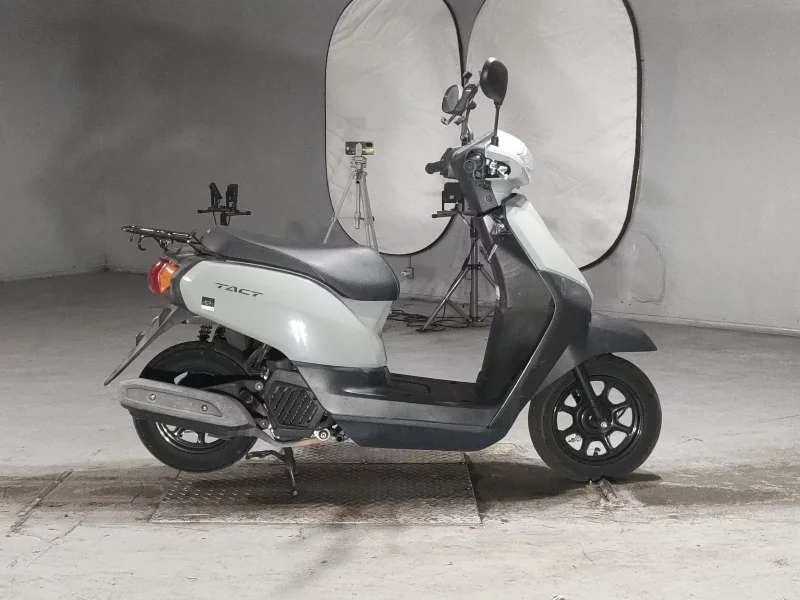 Honda TACT BASIC