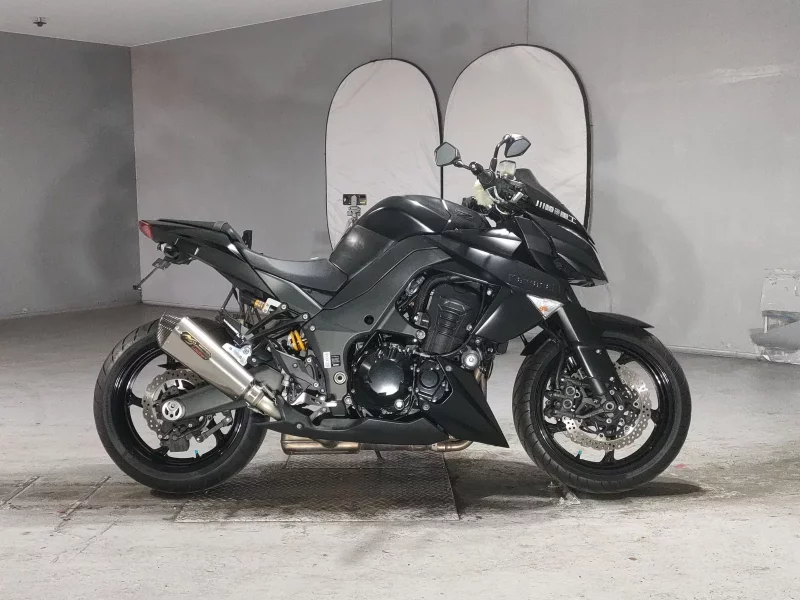 Kawasaki Z1000