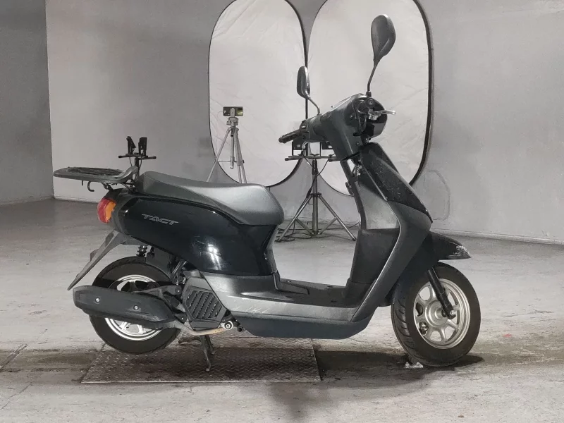 Honda TACT BASIC